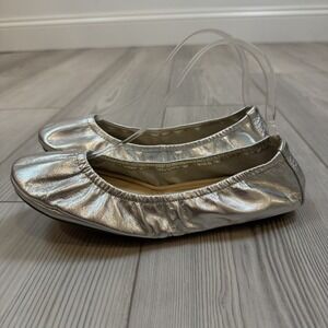 NEW The Storehouse Flats Womens 7 Foldable Leather Ballet Shoes Classic Silver‎